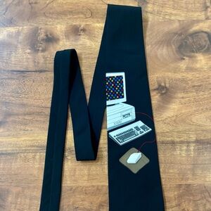 Vicky Davis New York MOUSE TRAP Black Novelty Tie 100% Silk 3D Mouse Vintage